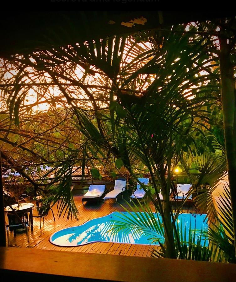 Pousada Aloha Beach House Praia do Rosa Esterno foto